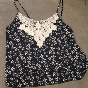 Floral blouse/tank